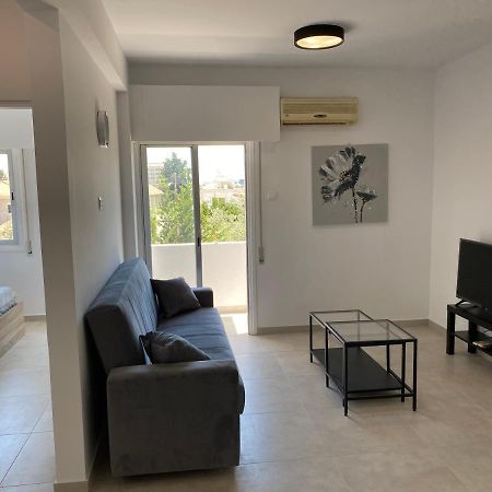 לימסול 1-Bedroom Apartment With View מראה חיצוני תמונה